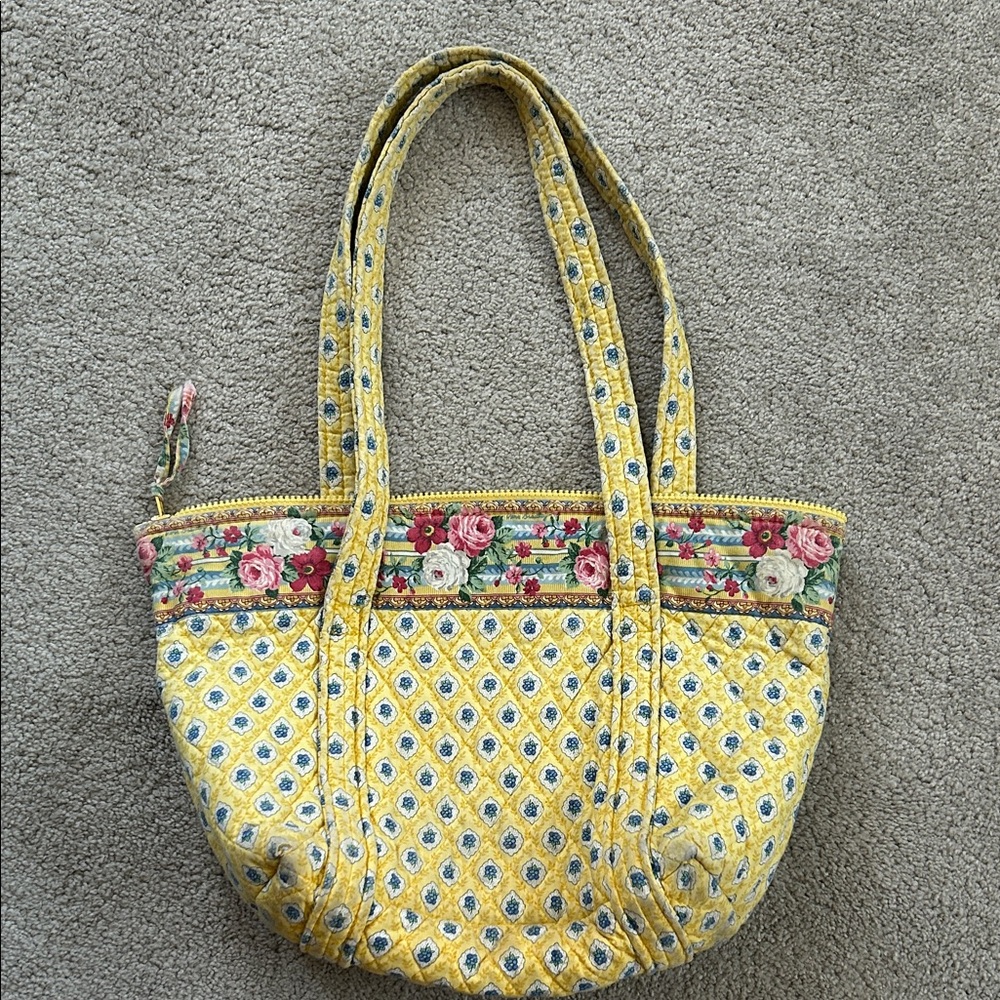 Vera Bradley Retired Elizabeth Zippered Tote Bag.